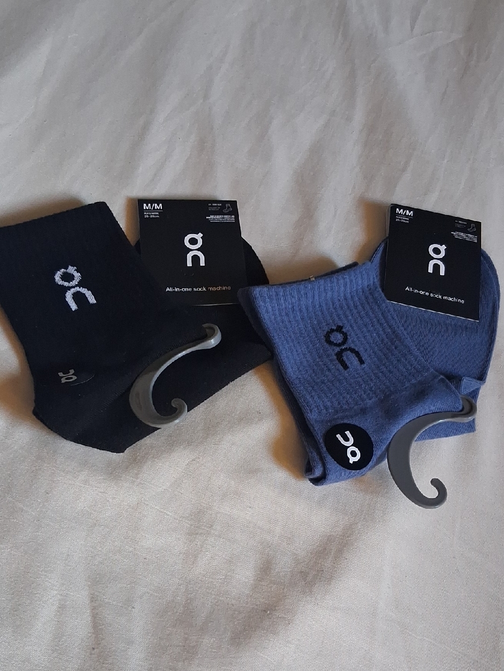 On Running Men's Athletic Socks - Black & Blue (M/M)